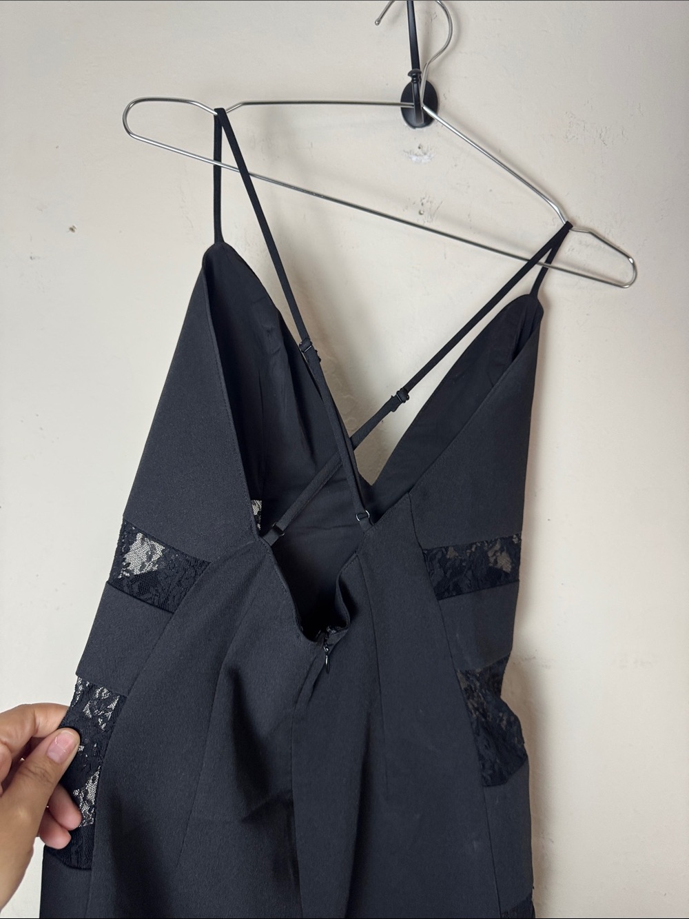 x REVOLVE All Of The Lights Dress in Black
NBD Size - Picture 5 of 6